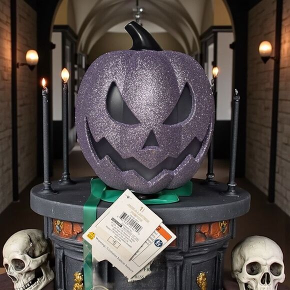 New 7” Jack-O-Lantern Pumpkin Purple Glitter Assorted Lighting Battery Operated - Picture 1 of 2
